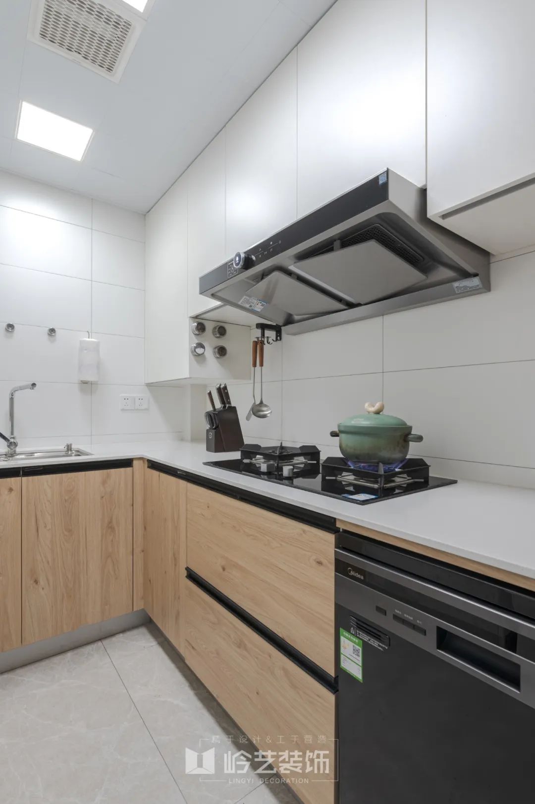 1675662507 1675662507